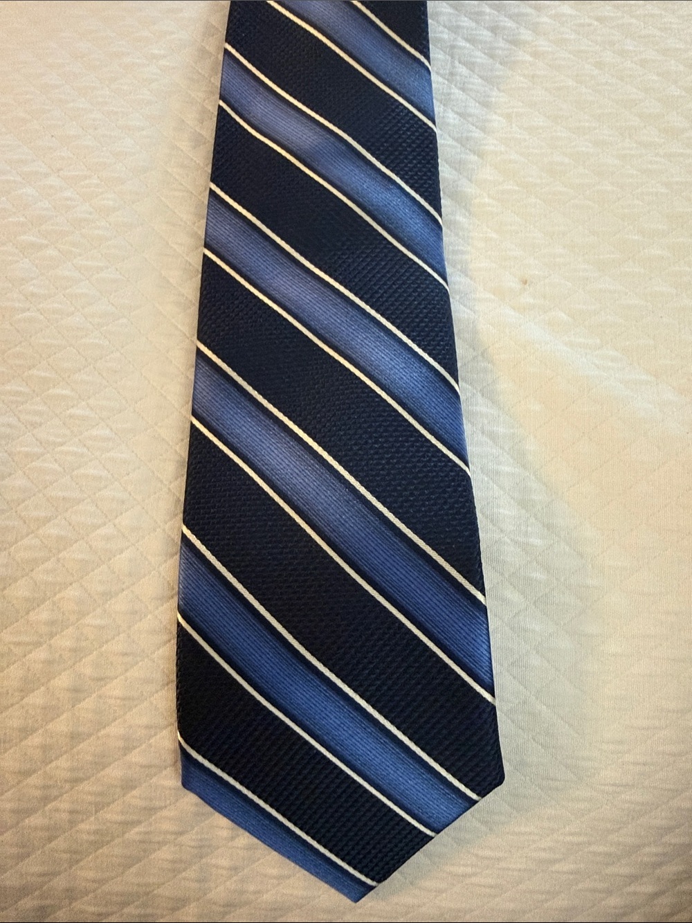 Pronto Uomo Brand New Vintage 100% Silk Navy and Light Blue Striped Men's Tie